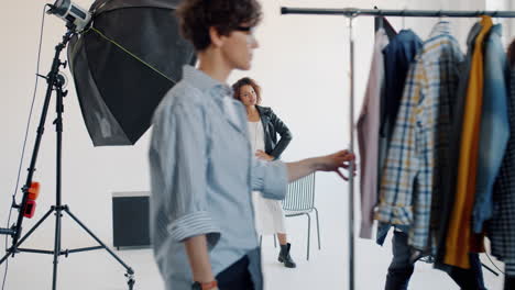 sesión de estudio de fotografía de moda