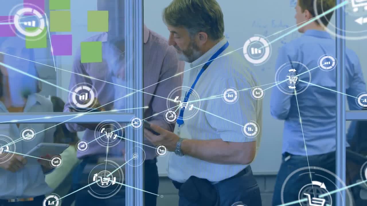animación de una red de iconos digitales sobre diversos colegas discutiendo juntos en la oficina