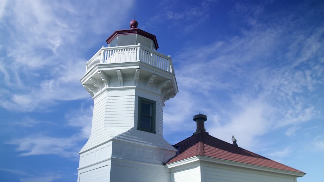 워싱턴에 있는 무킬테오 등대 (mukilteo lighthouse) 의 근접 촬영