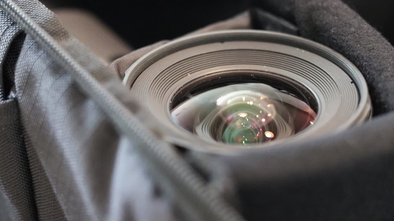 토키나 11-16mm f2의 클로즈업