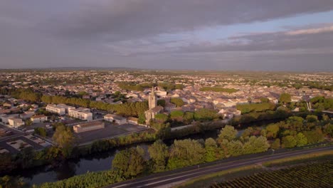 aerial shot of the town béziers in southern france