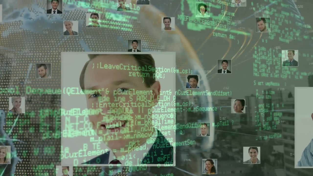 animación del procesamiento de datos sobre fotos de personas de negocios y globo