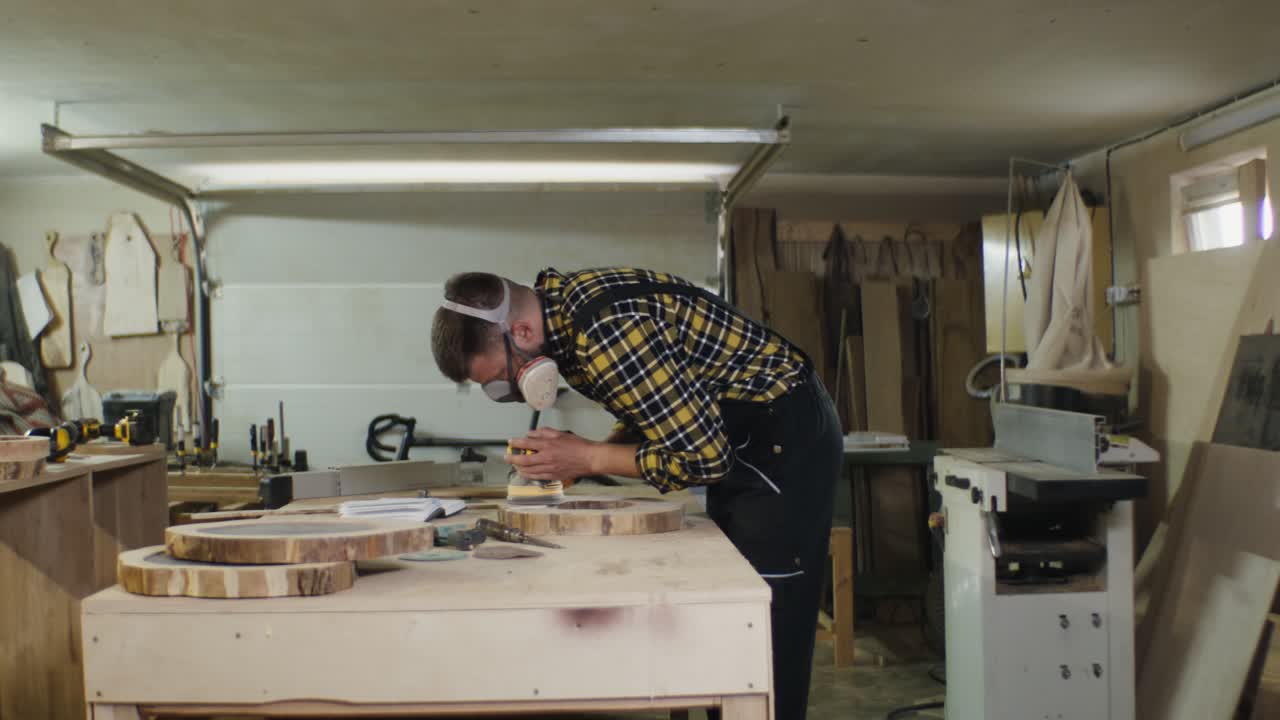 proyecto de carpintería en un taller