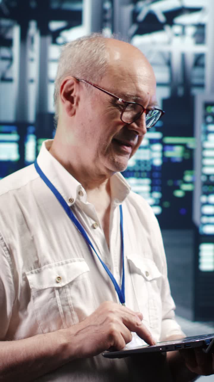 Vertical Developer does server hub management