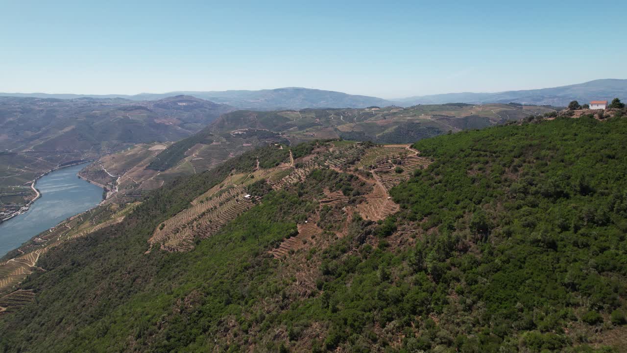 el impresionante río douro desde el punto de vista de galafura vista aérea