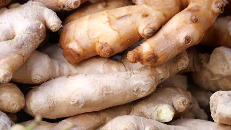 pile of fresh ginger