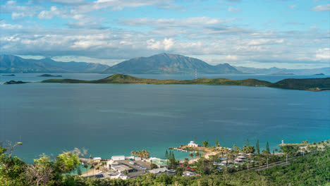 montaña de mont dore, vista de lapso de tiempo desde la colina de ouen toro, nouméa nueva caledonia