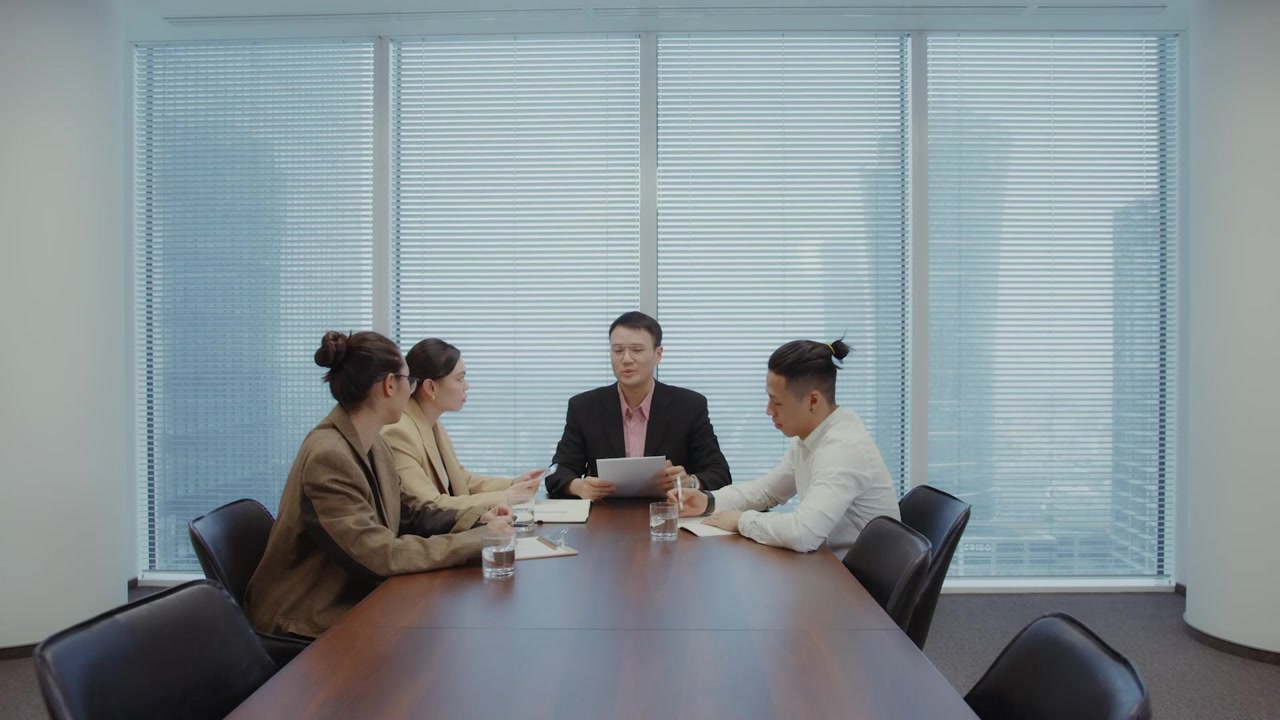 企業標題 04 企業標題 Adobe After Effects 2023 解像度 3840×2160