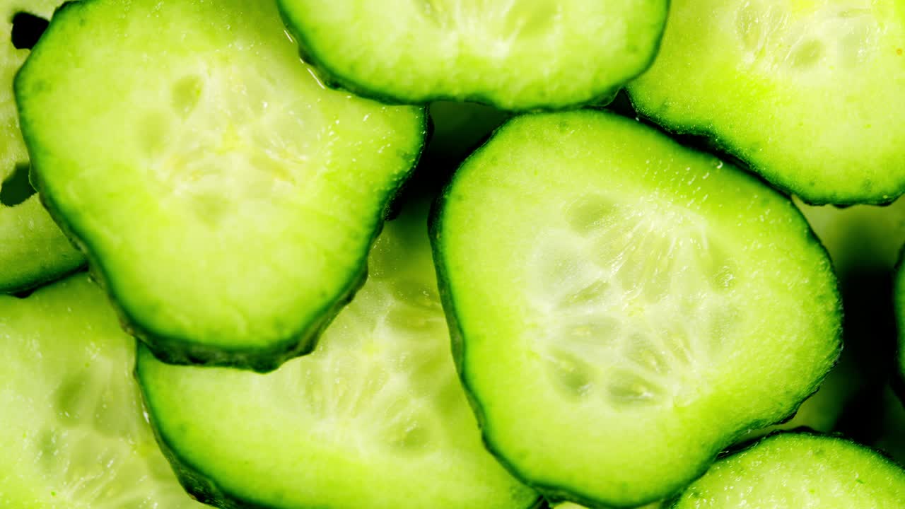 신선한 개 된 호박 회전의 상단 뷰. 채식주의 식단에 건강한 유기농 제품 채소