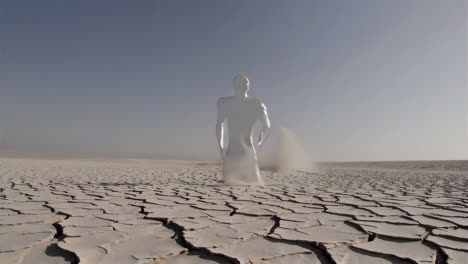 figura transparente en un paisaje desértico