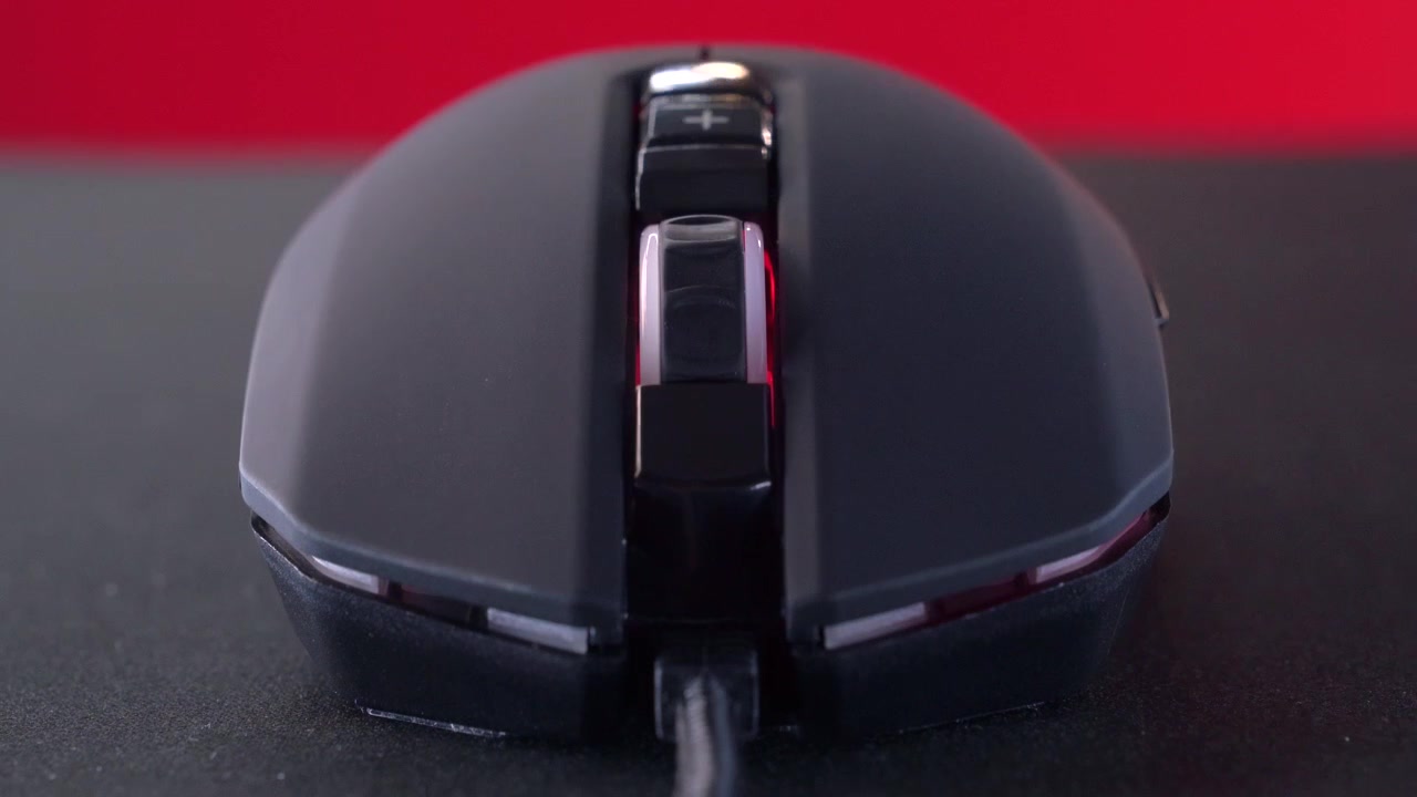 Modern Gaming Mouse with Dynamic RGB Color Changes
