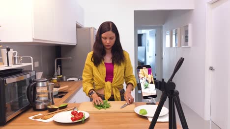 woman cooking a healthy salad