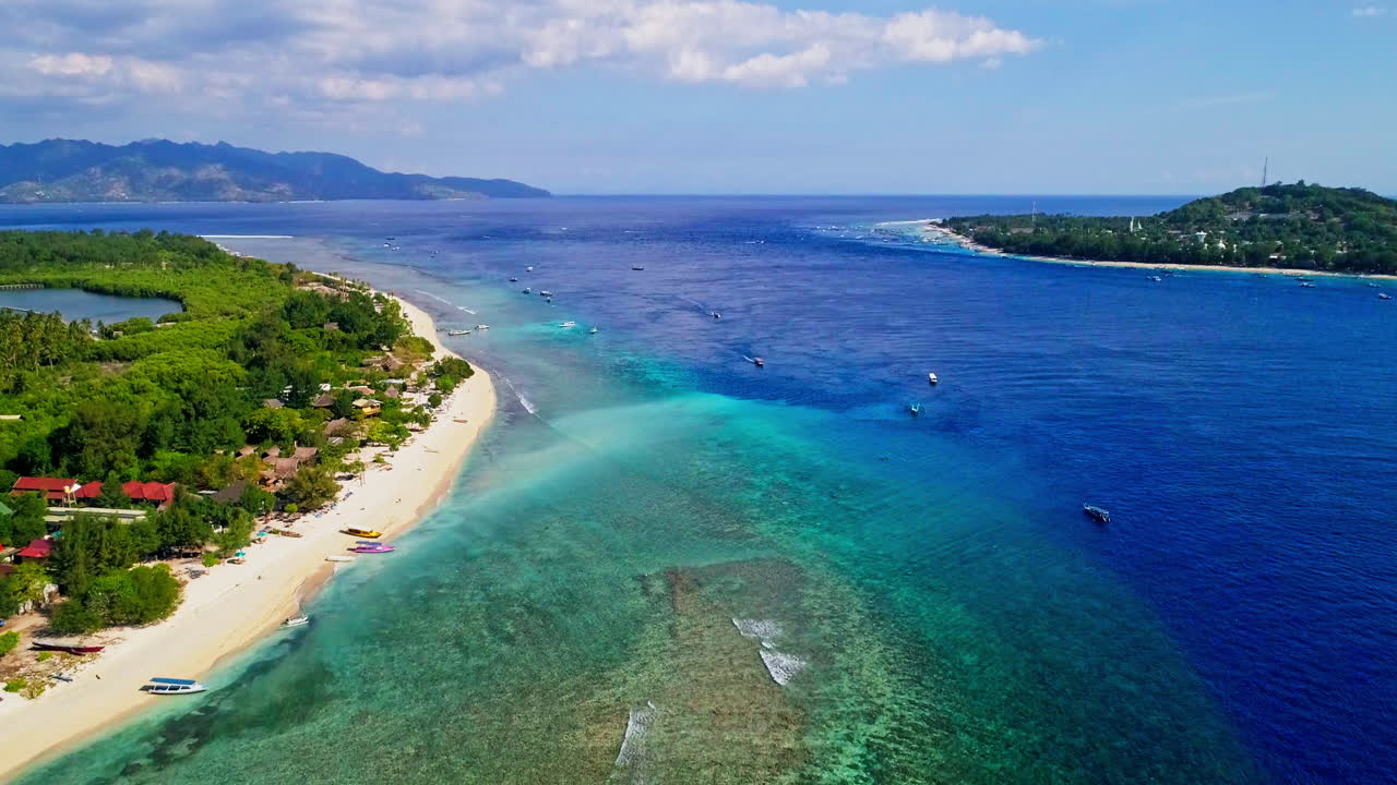 Stunning aerial footage of the Gili Islands, Indonesia. Crystal-clear ...