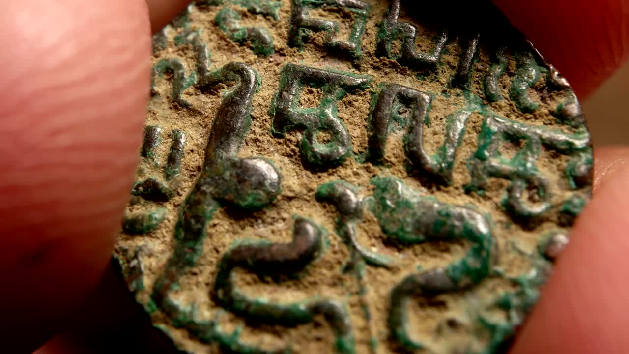 monedas de varios países