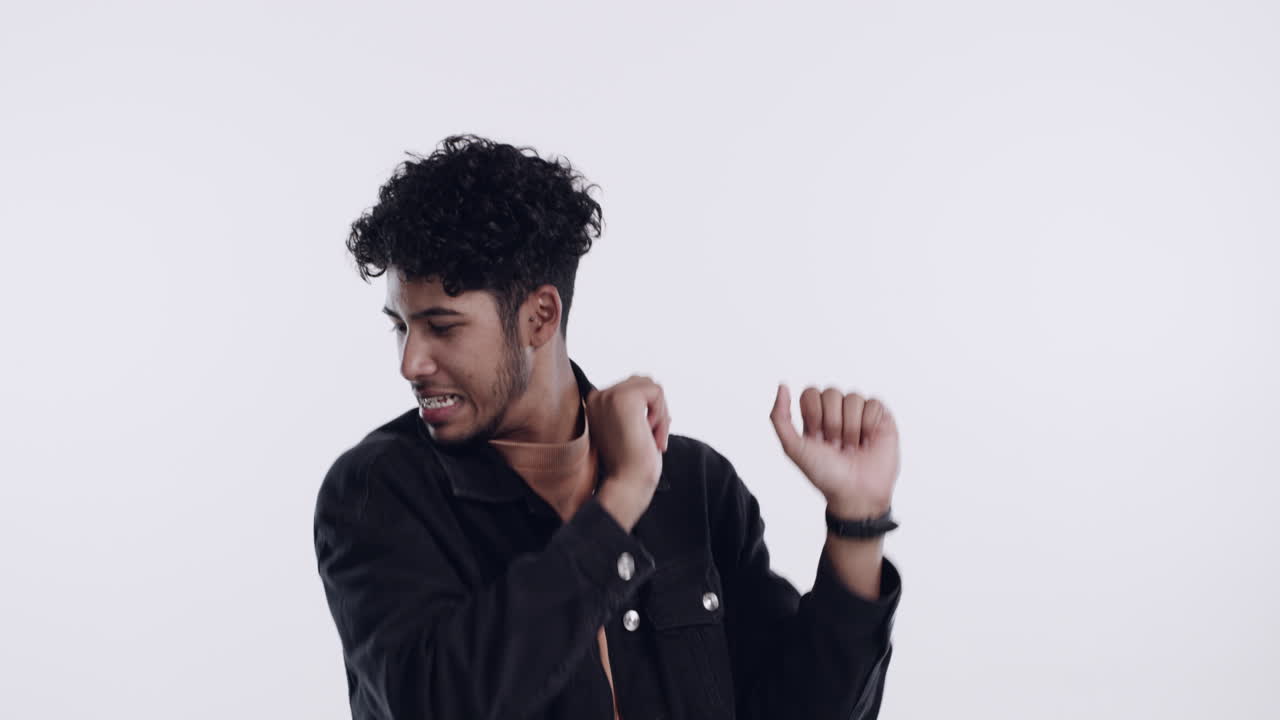 I'm dancing thanks to the happy jitters