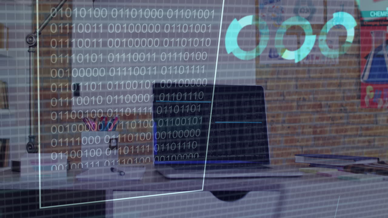 animación del procesamiento de datos financieros y codificación binaria en una computadora portátil en el escritorio.