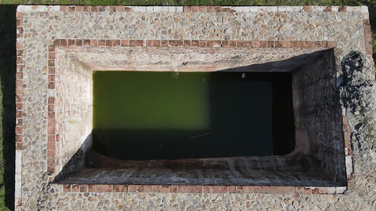 historia aerea de la cisterna de agua