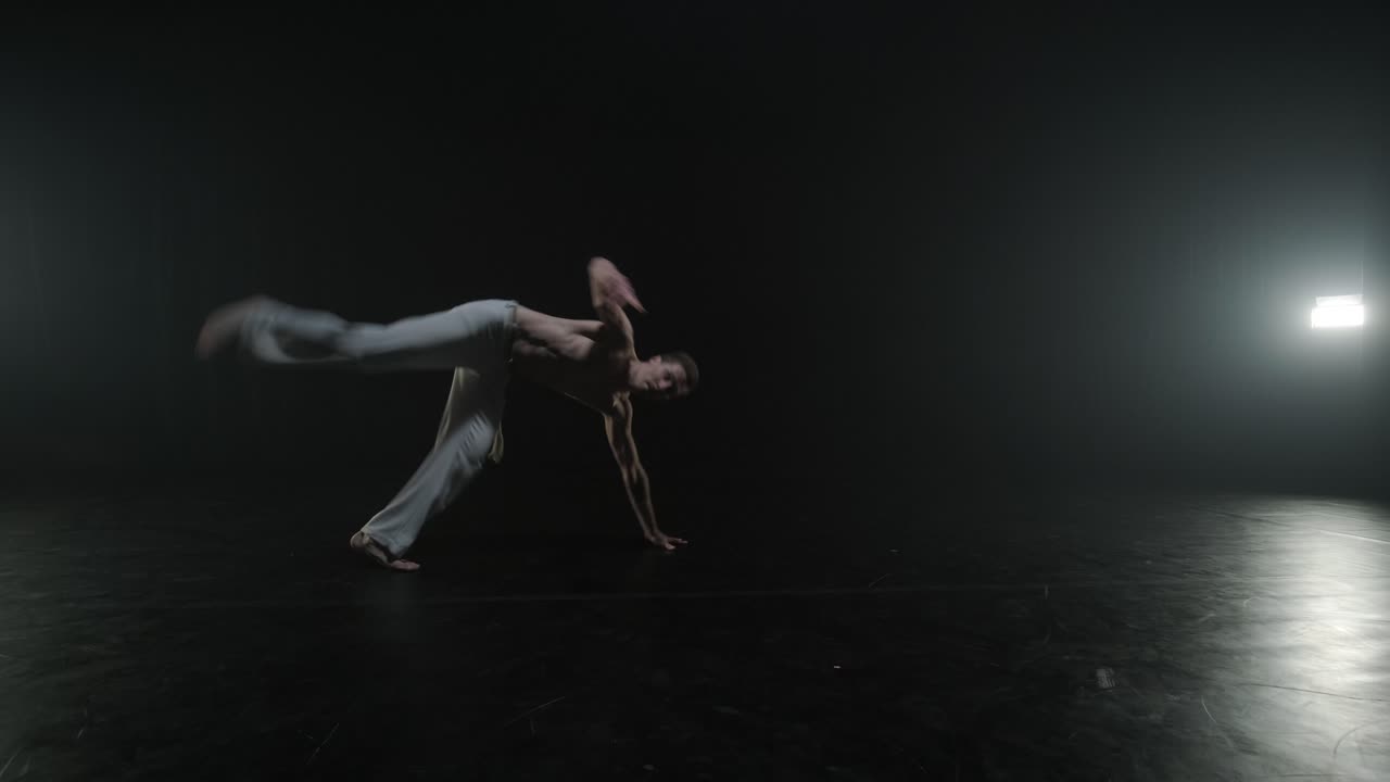 el rendimiento de la capoeira