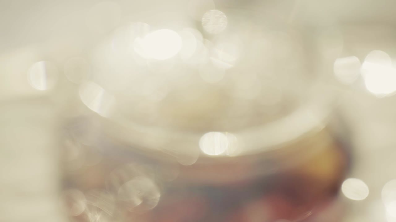 차 한 잔 가까이에서