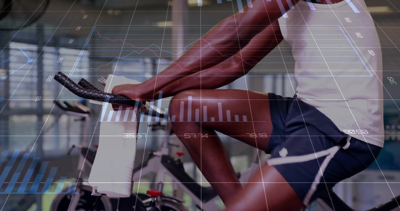 En fitnessudøver stiger op på en cykel, træder jævnt i pedalerne, mens datadiagrammer pulserer og overvåger træningspræstationen.
