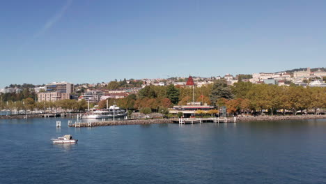 Aerial-dolly-of-Lausanne-harbor-at-lake-Geneva,-Switzerland