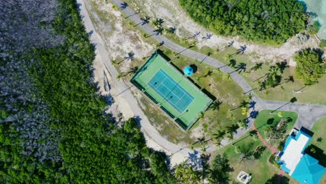 Cancha-De-Tenis-En-Tea-Table-Key,-Islamorada,-Florida