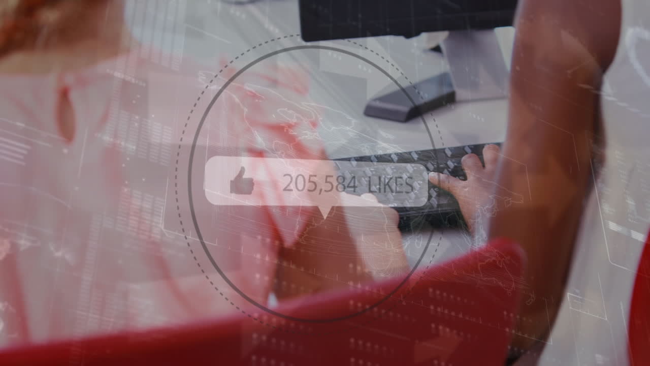 animación de la interfaz infográfica con el contador de gustos sobre los estudiantes que usan computadoras de escritorio en el aula