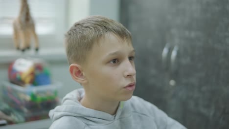 lección de inglés para adolescentes