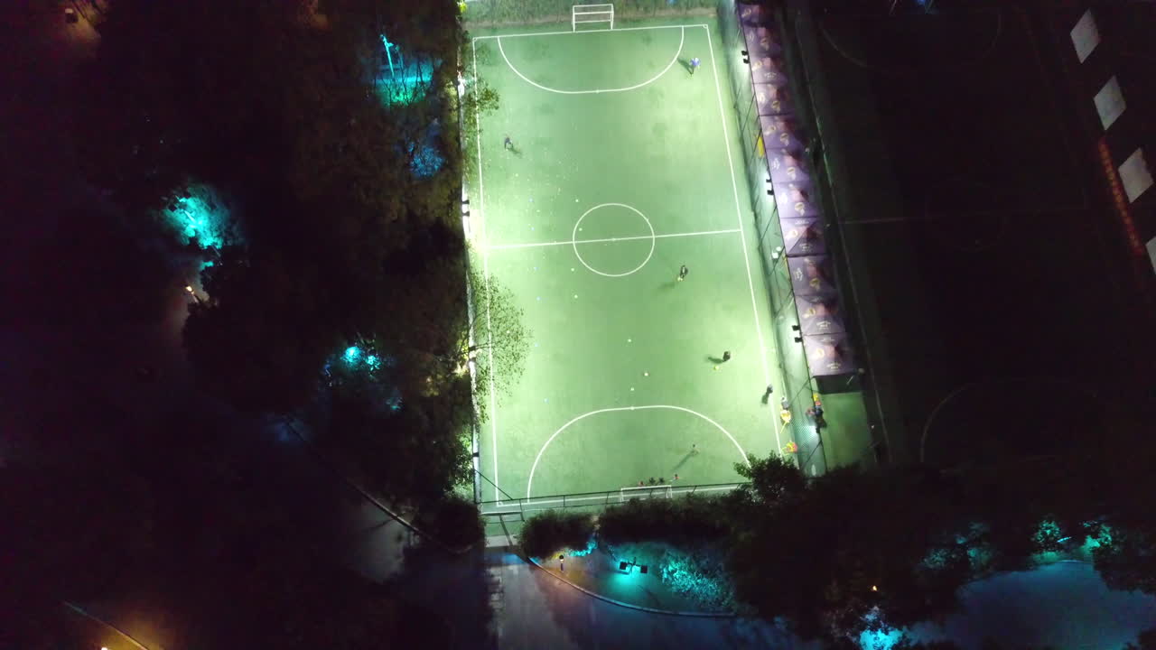 Aerial View of a Night Soccer Game on an Artificial Turf Field | Vídeo ...