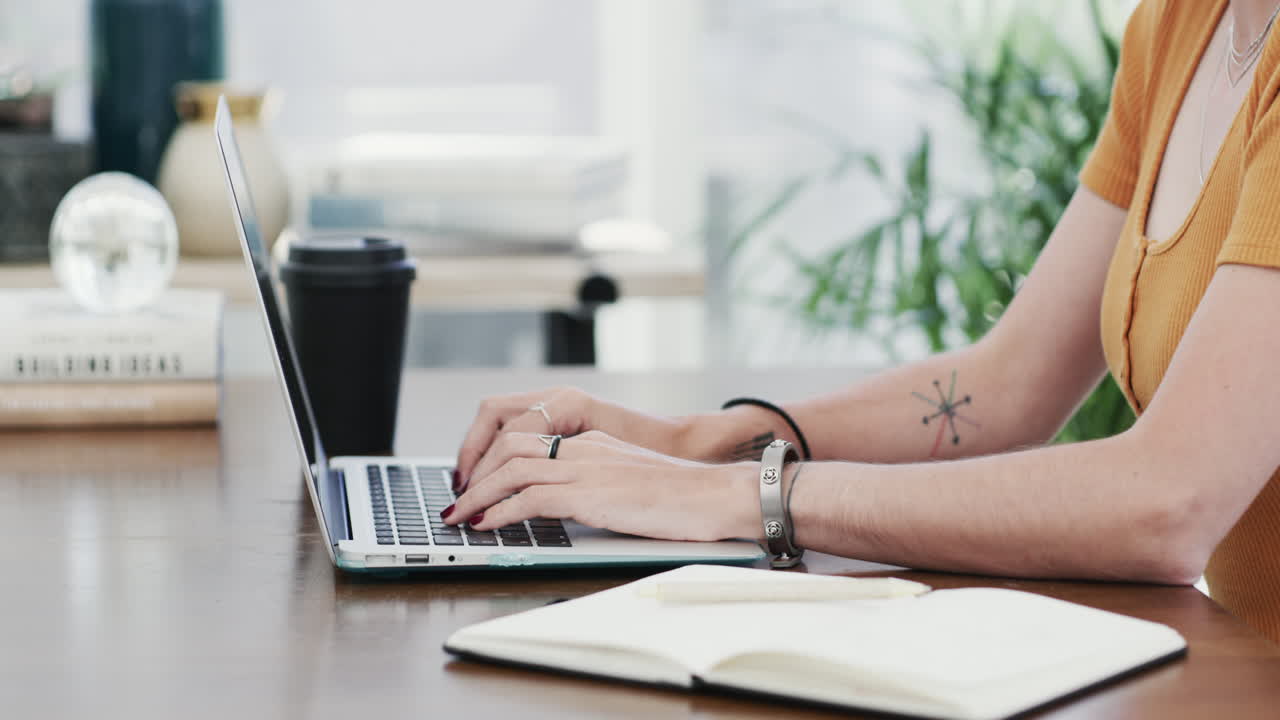 야망은 자석처럼 성공을 끌어당 ⁇ 니다.