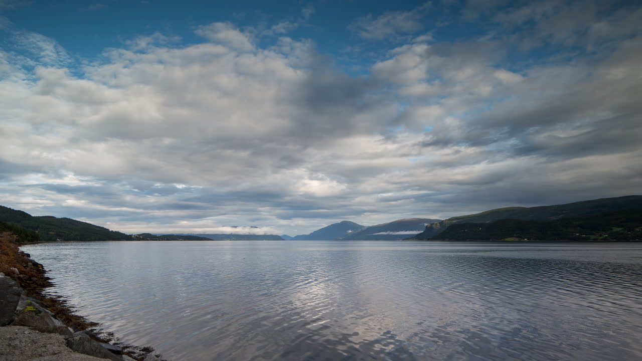 noruega shimmer lago 4k 00