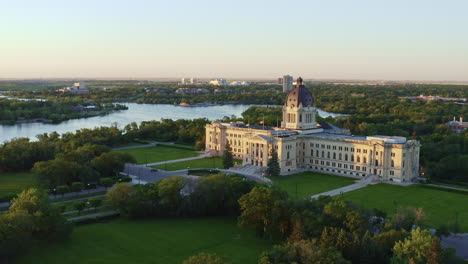 Rotating-aerial-shot-over-the-Regina-Legislative-Building-in-summer