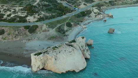 petra tou romiou el lugar de nacimiento de afrodita, paphos, chipre