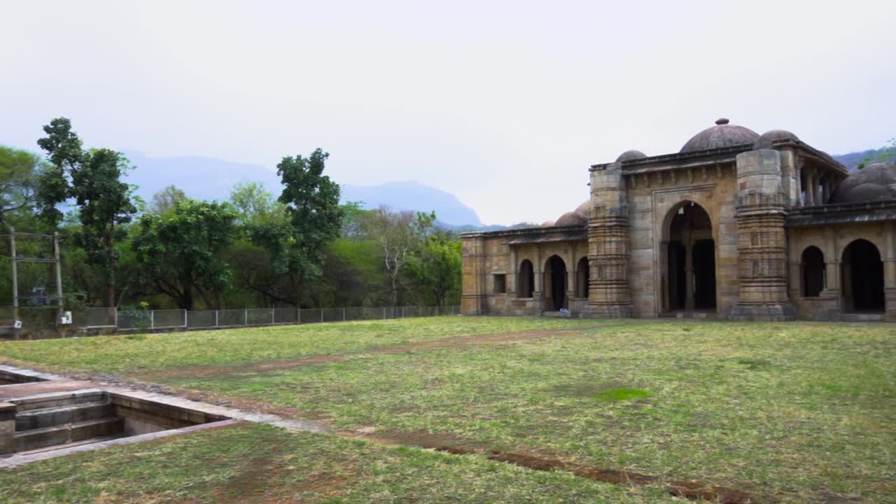 mezquita nagina también conocida como nagina masjid, champaner, gujarat