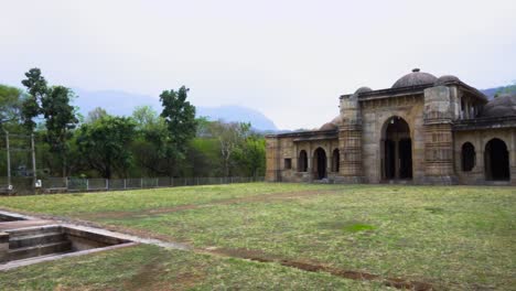 Mezquita-De-Nagina-También-Conocida-Como-Nagina-Masjid,-Champaner,-Gujarat