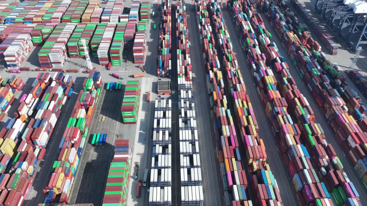 imágenes aéreas de la terminal internacional de contenedores de yantian en la ciudad de shenzhen, china, hiperlapso