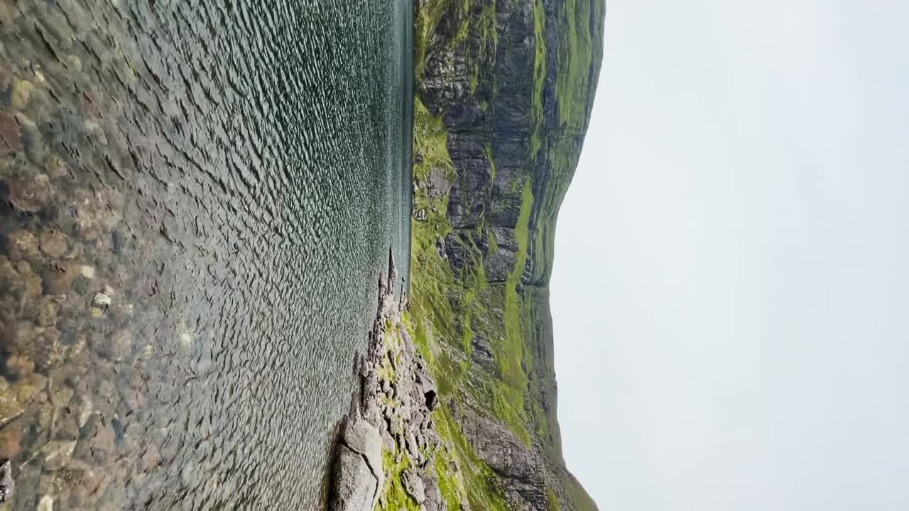 lago coumshingaun, waterford, irlanda-3