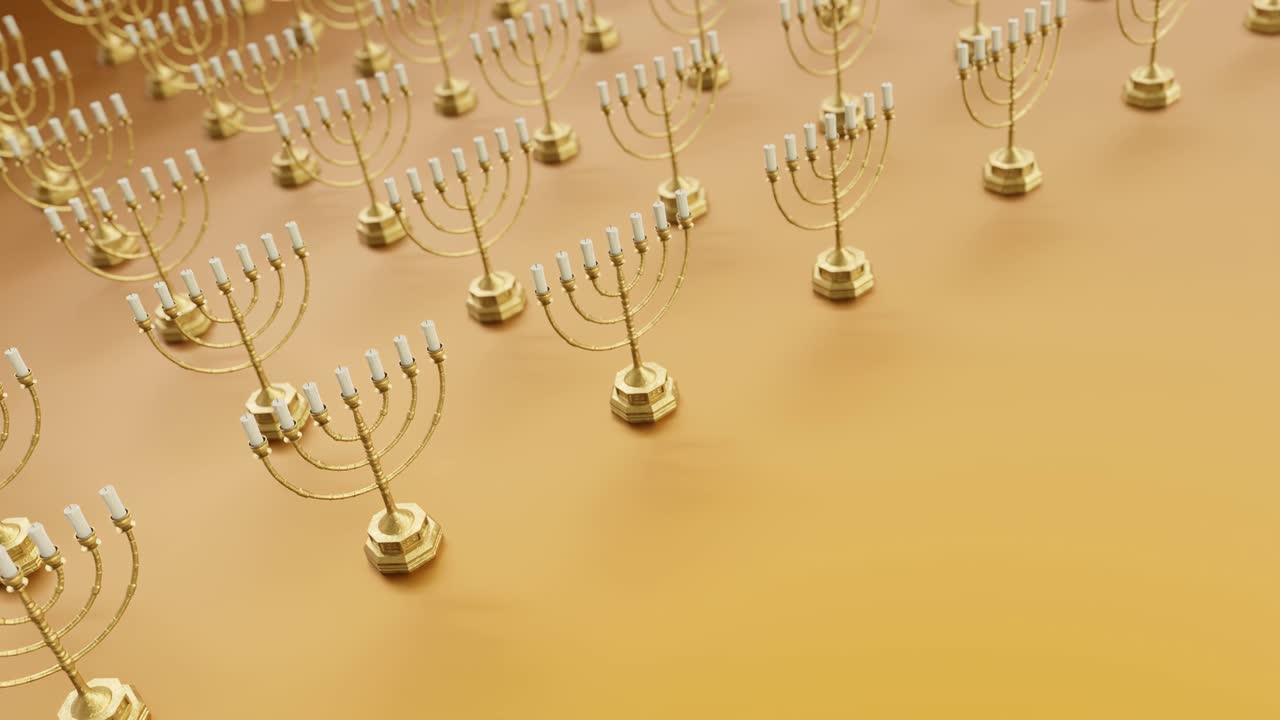 золотые меноры на ярко-желтом фоне вертикально
