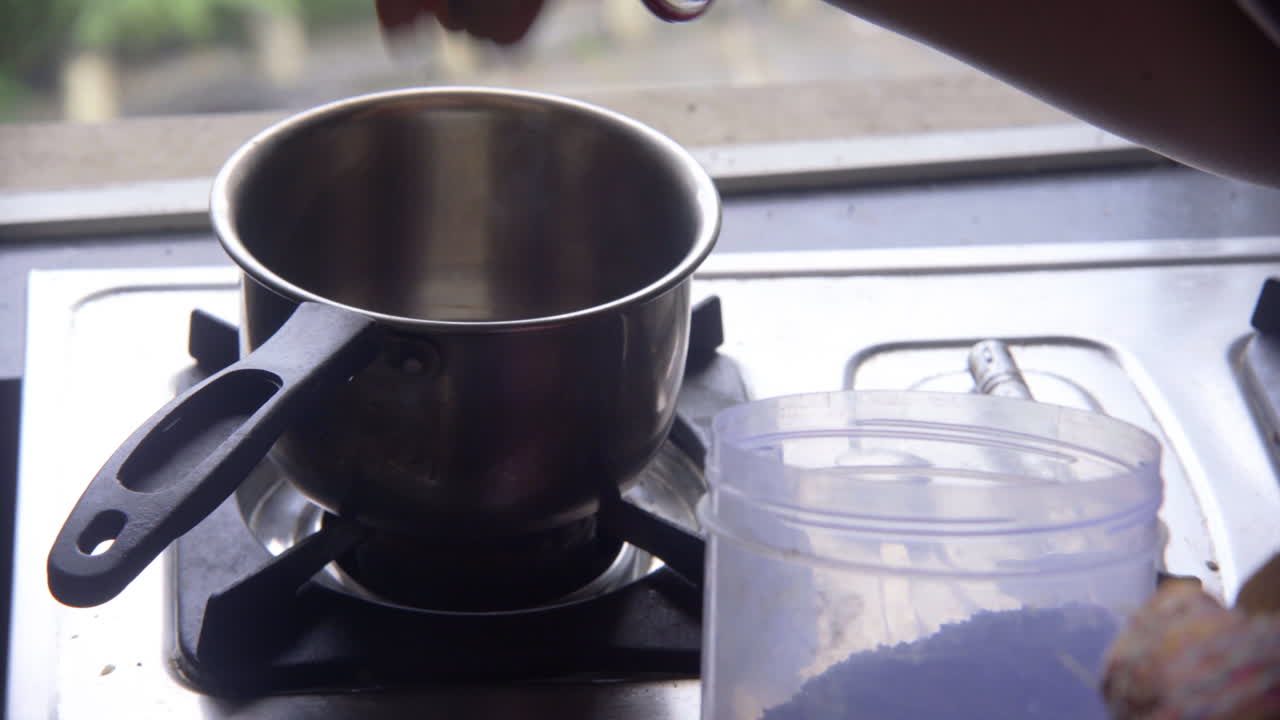 인도 차 전원 추가 물 만들기