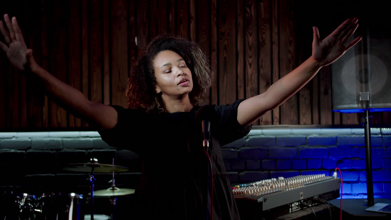 Singer in the studio