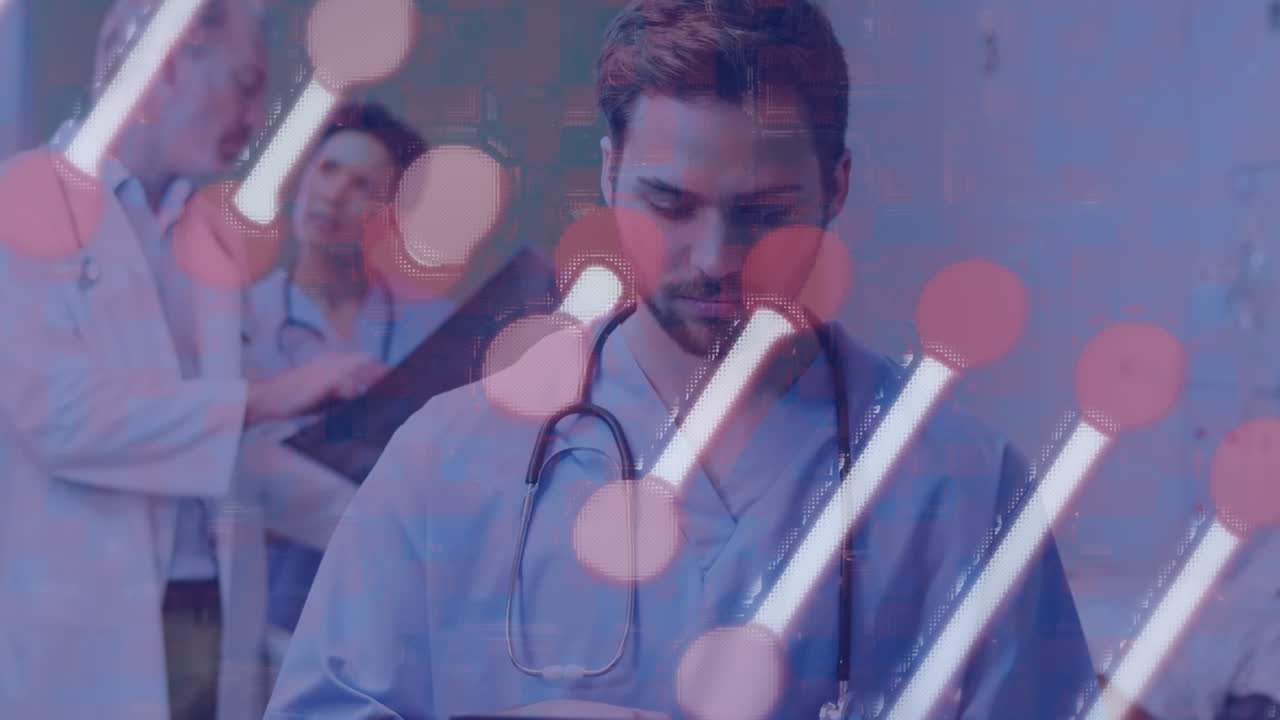 animación de la hélice de adn giratoria sobre caucásico usando tableta digital en el hospital