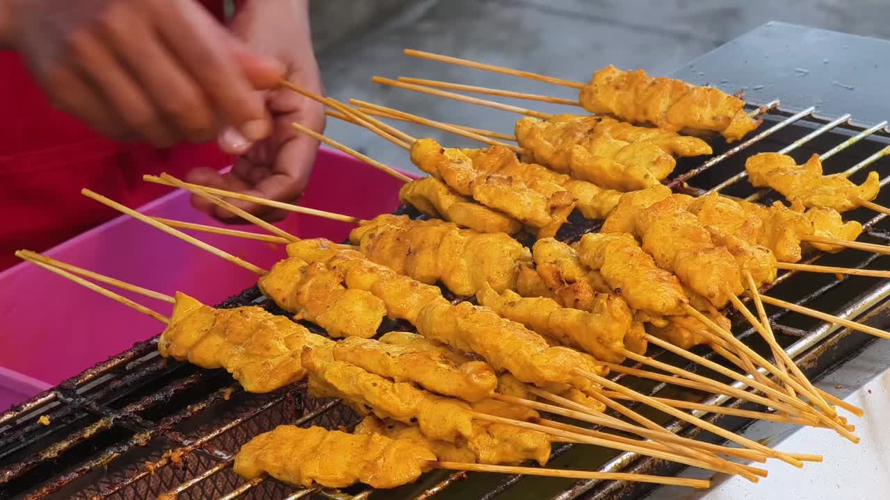 Grillattua kanasatayta