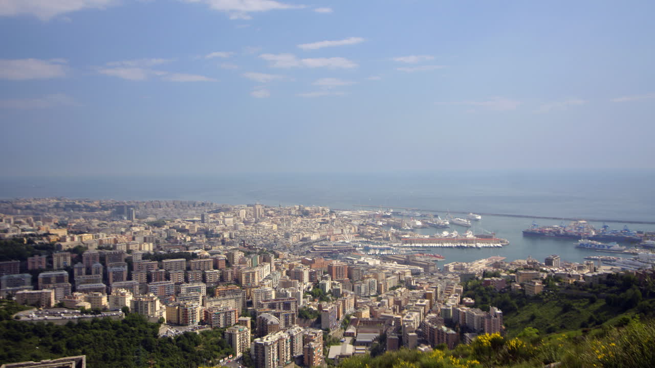 Vista di Genova 00