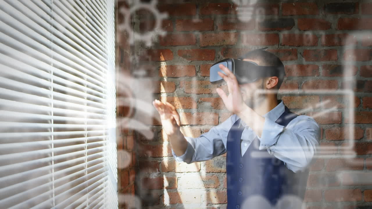 animación de iconos de redes sociales y procesamiento de datos sobre hombre biracial que usa auriculares vr