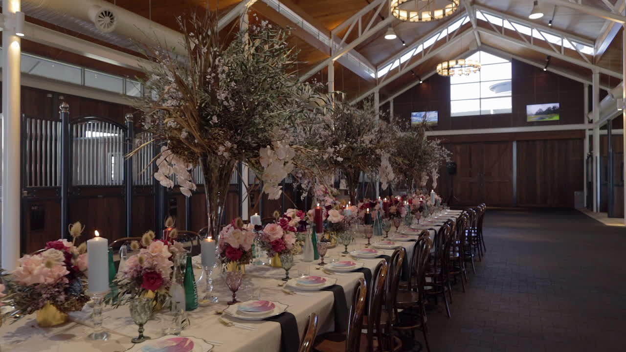 Elegant Wedding Reception in a Rustic Barn