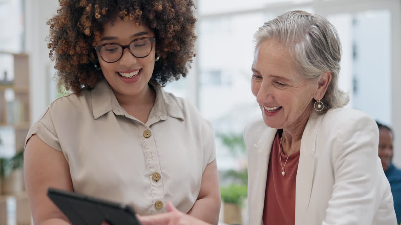 Business women, manager advice