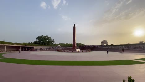 Cultural-Landmark-Of-The-Indian-War-Memorial---zoom-in-shot