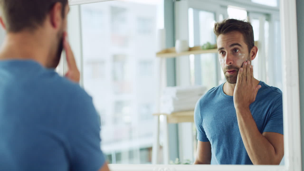 인생은 일어납니다. 보습제는 도움이 됩니다.