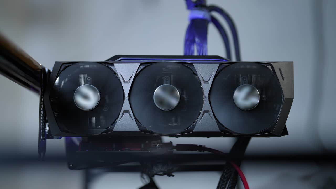 데이터 또는 암호화폐 채굴 센터의 냉각 시스템