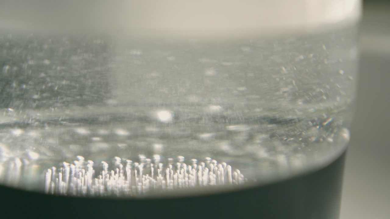 전기 ketel에서  ⁇ 는 물